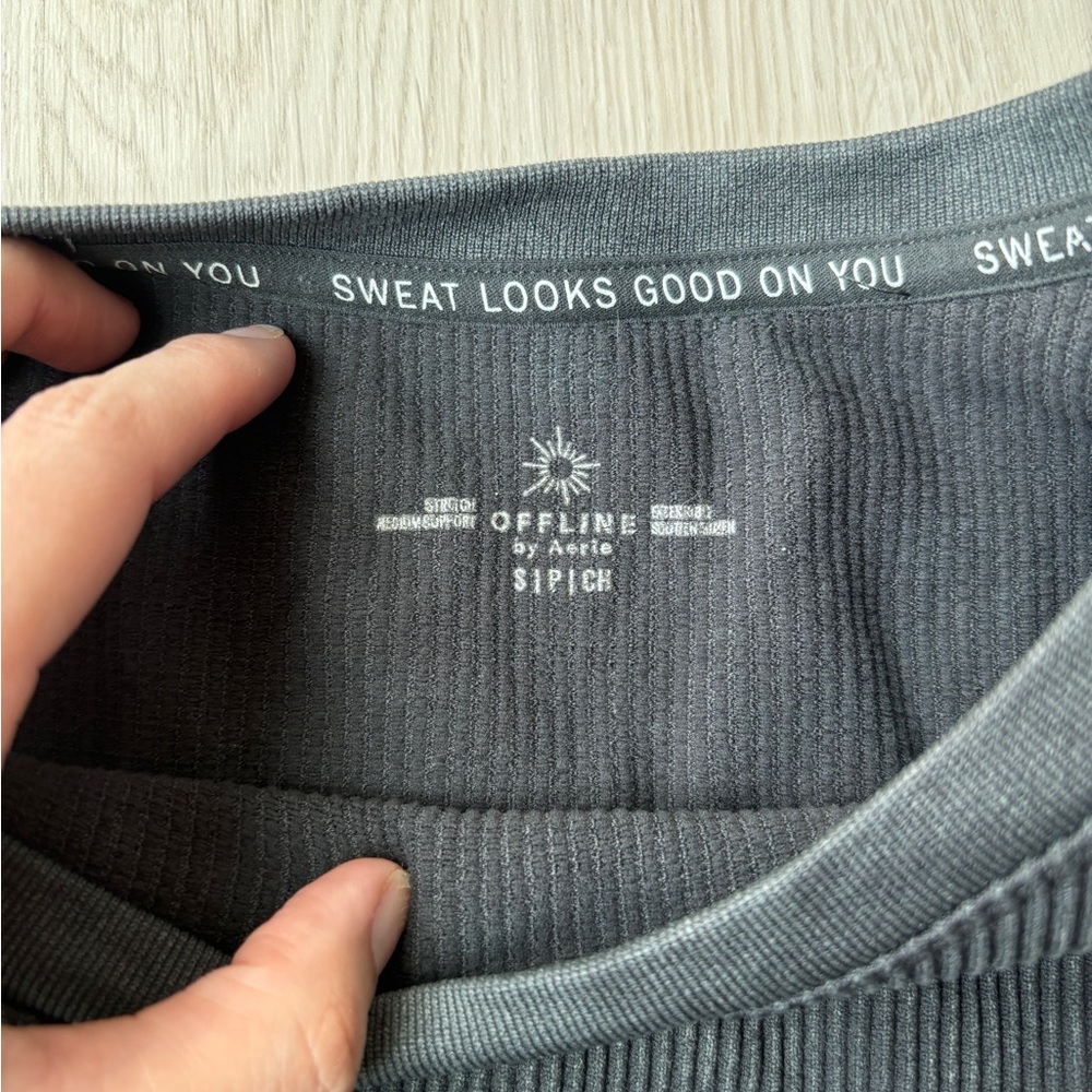 Grey Ribbed High Neck Sports Bra - Picture 2 of 2
